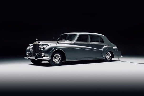 Стартап Lunaz начал выпускать электрические версии классических Rolls-Royce