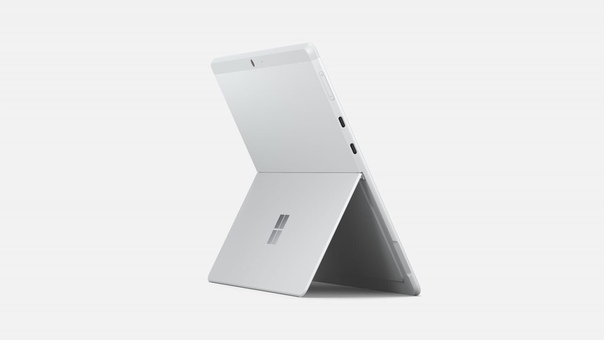 Microsoft представила обновление планшета Surface Pro X. 